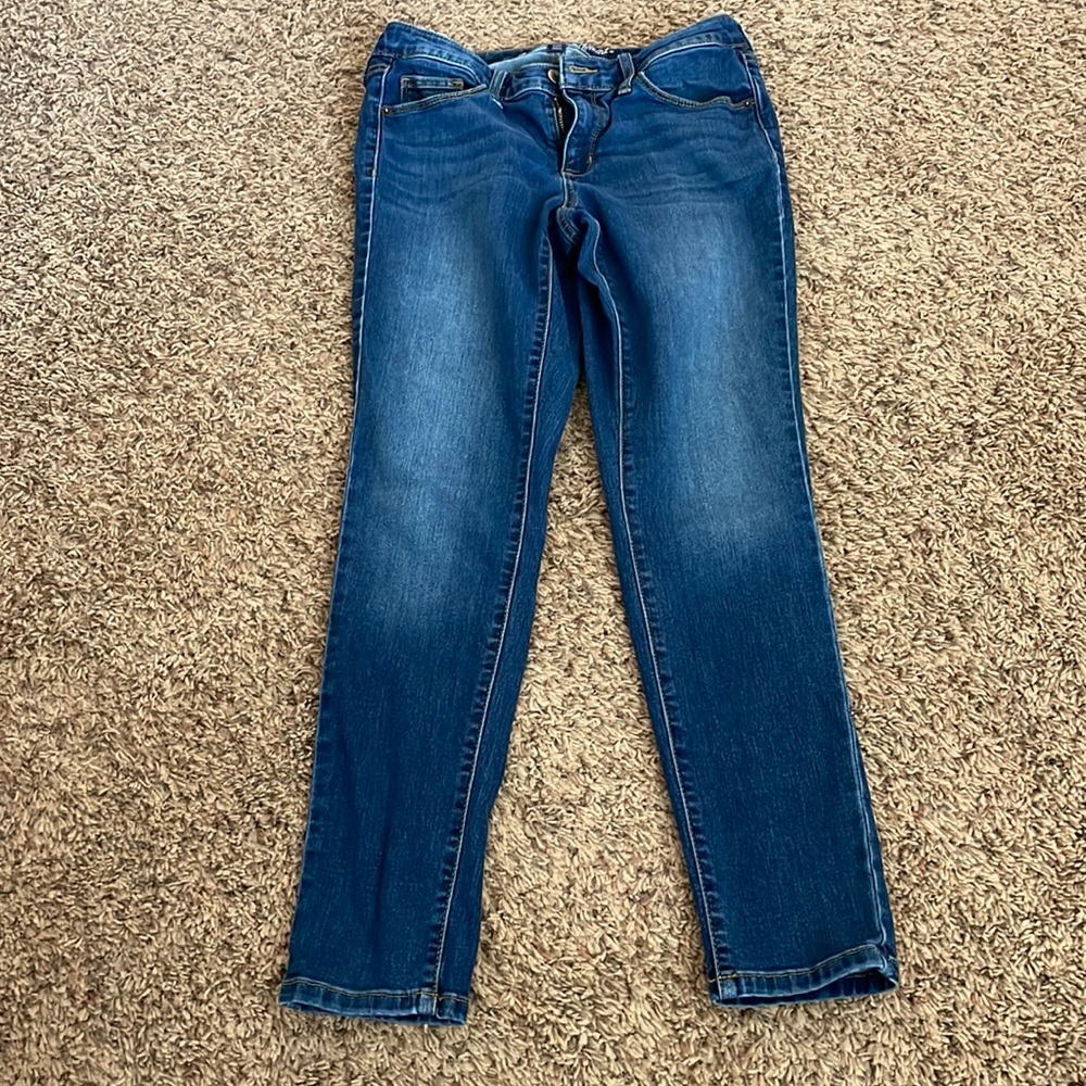 Universal Thread Women’s Jeans